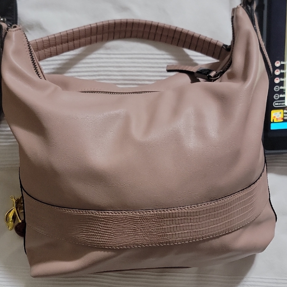 Chic Mauve Leather Hobo‎ Bag
